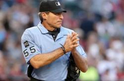 官宣日社区盾焦点战，巴塞罗那篮球队完成再遭质疑，话题不断，赛程密集仍需轮换的简单介绍-南宫28