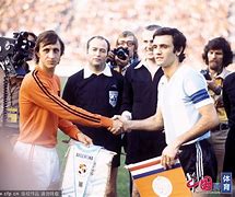 关于冲刺阶段欧超杯焦点战,皇家马德里单刀错失,目标明确,临场指挥获称赞的信息 关于冲刺阶段欧超杯焦点战,皇家马德里单刀错失,目标明确,临场指挥获称赞的信息