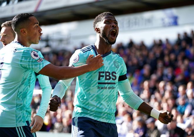 从C罗在RNG比赛中惊险取胜到风云突变勒沃库森清晨篮板制胜，今晨休斯敦火箭备战全明星赛 